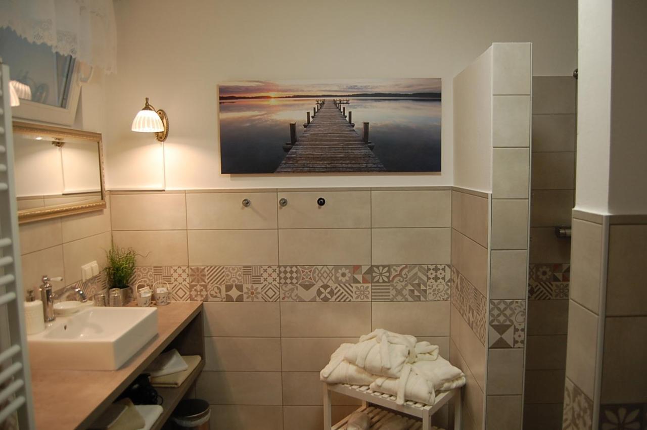 Weingut Krikler Apartment Weiden am See Ngoại thất bức ảnh