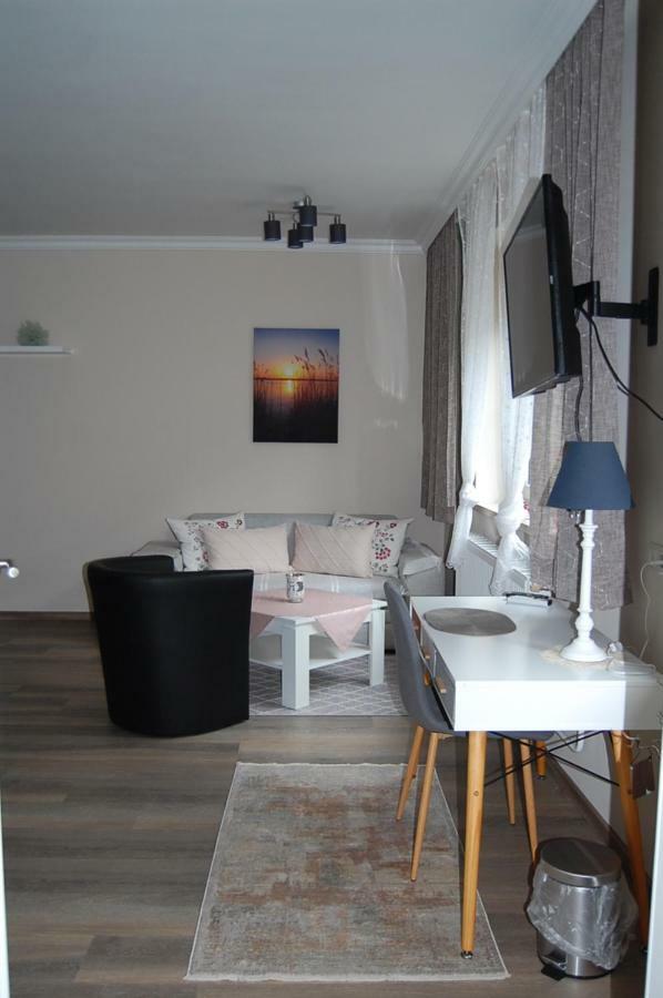 Weingut Krikler Apartment Weiden am See Ngoại thất bức ảnh